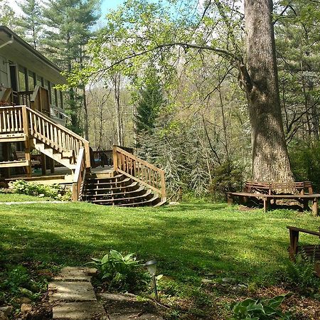 Red Leaf River Inn Waynesville Buitenkant foto