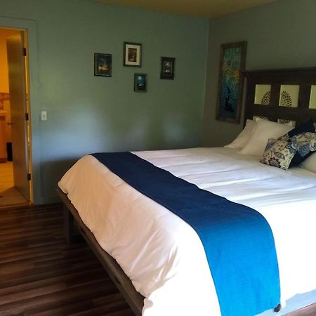 Red Leaf River Inn Waynesville Buitenkant foto