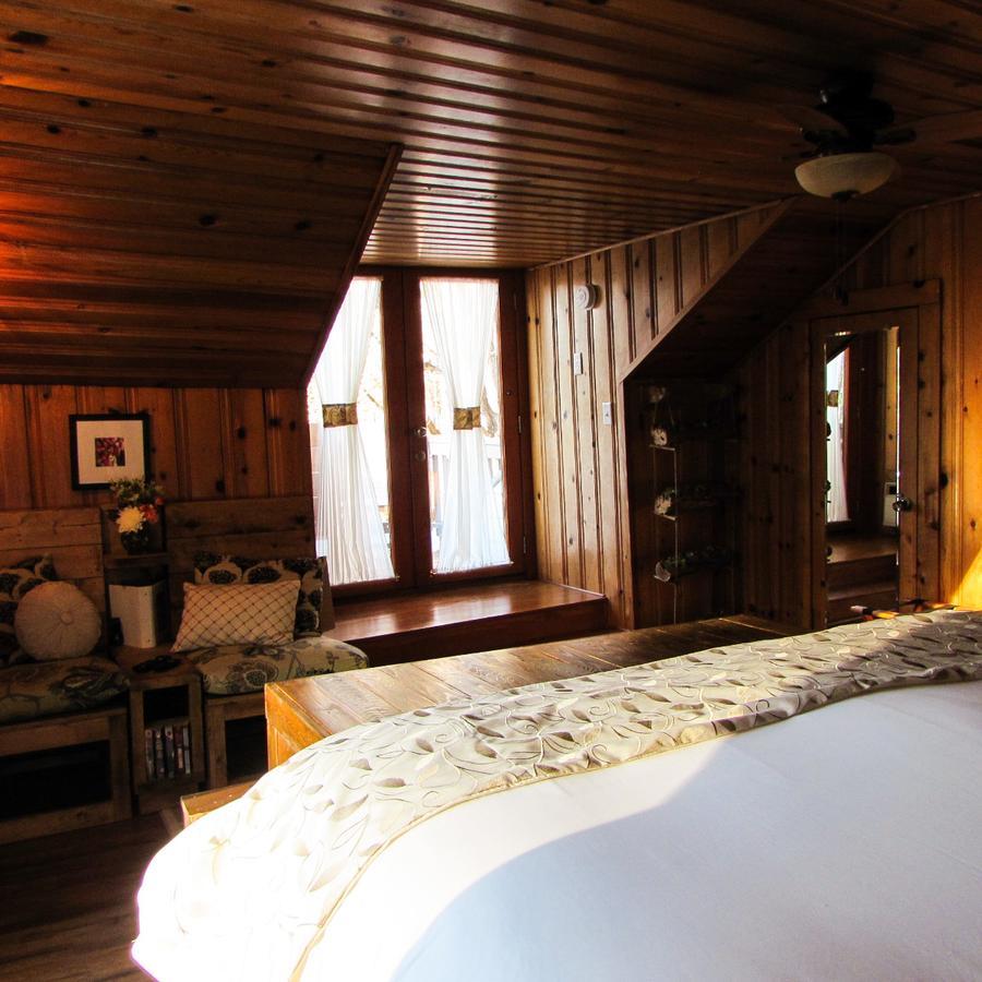 Red Leaf River Inn Waynesville Buitenkant foto