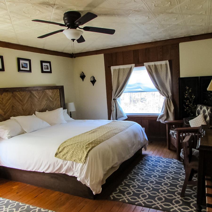 Red Leaf River Inn Waynesville Buitenkant foto